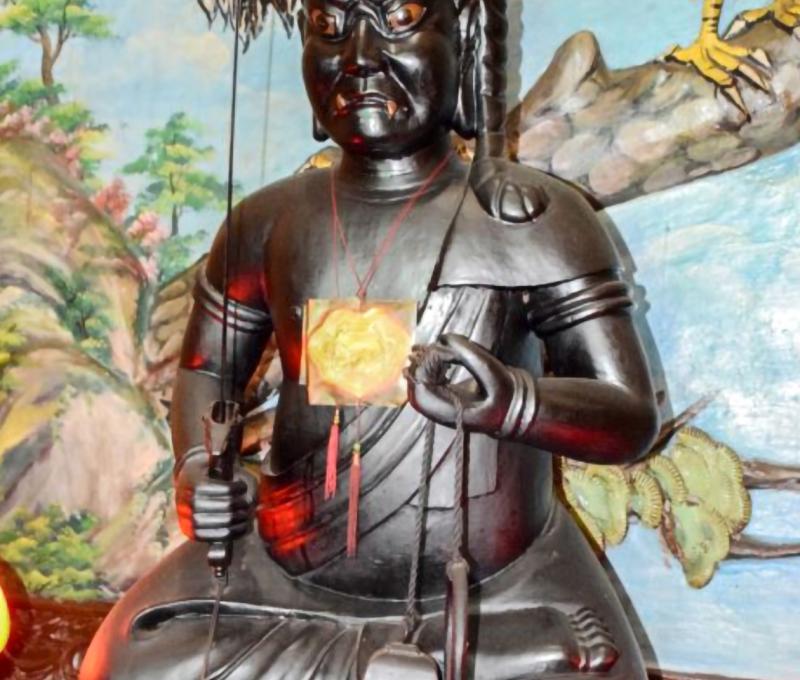 西寧寺中的不動明王 照片提供者：花蓮縣文化局