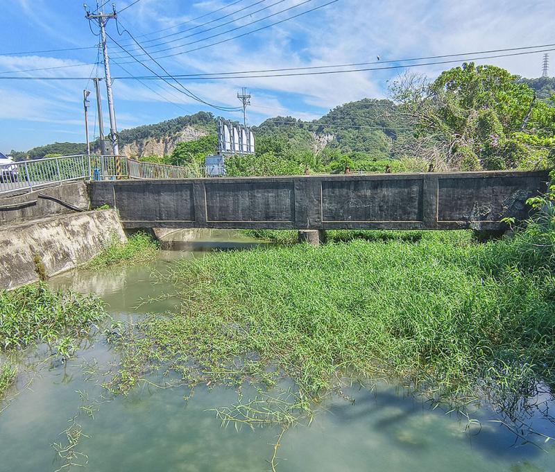 口琴橋側面 照片提供者：臺中市后豐社區大學廖啟宗、吳怡靜、詹智傑共同提供 / 拍攝日期：2025/4/22