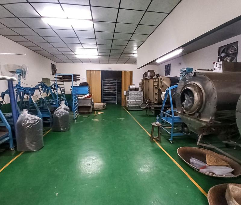 天芳茶行的製茶廠也是農糧署認證四星級的專業製茶廠。照片拍攝者：三峽學教師社群 / 拍攝日期：2022/07/24