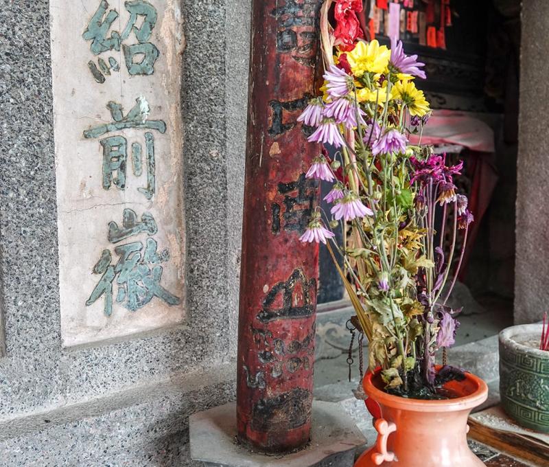 羅屋神龕燭台 照片拍攝者：客家委員會客家文化發展中心提供 / 拍攝日期：2022