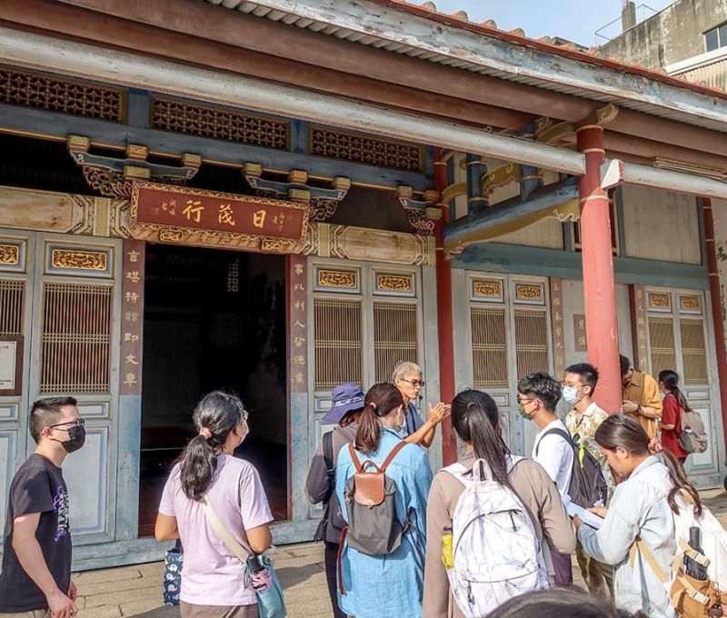 日茂行為鹿港有名景點，常見許多遊客與導覽活動 照片提供者：胡其瑞／拍攝日期：2023/05/27