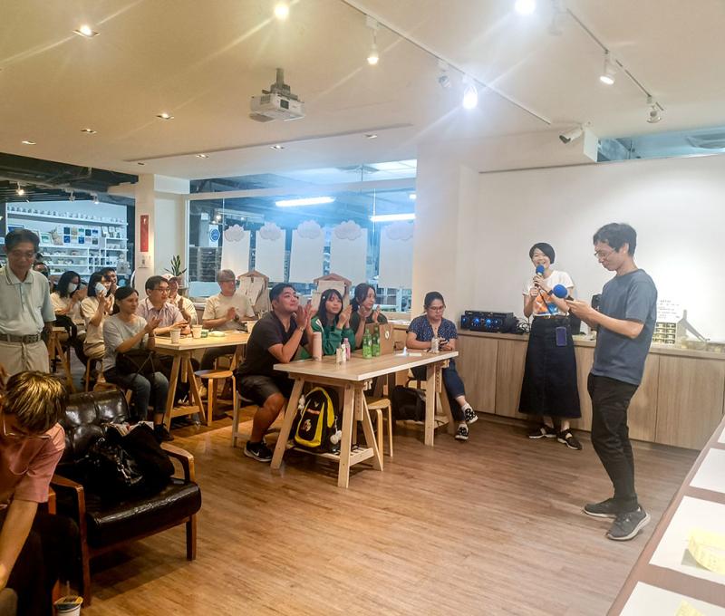 行銷販售推廣在地文創陶瓷。照片提供者：陳文敏 / 拍攝日期：2023/09/05