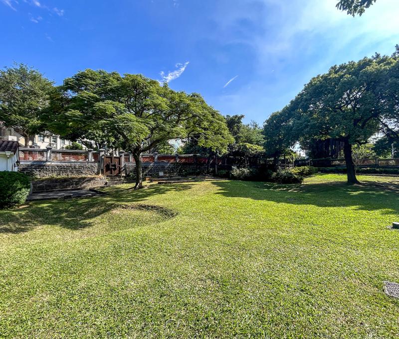 清法戰爭遺留之彈坑遺跡