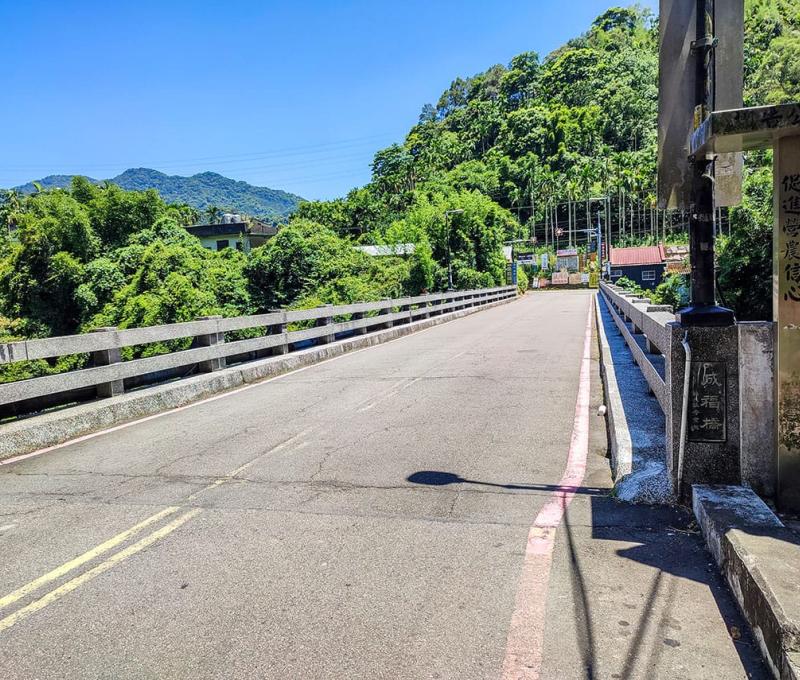 昔日的成福吊橋也已改建成為水泥橋。照片拍攝者：三峽學教師社群 / 拍攝日期：2022/07/24