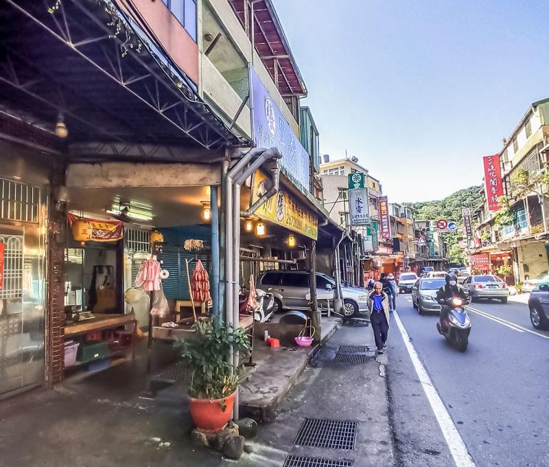 一旁的豬肉攤似乎也訴說著昔日成福茶市的榮景。照片拍攝者：三峽學教師社群 / 拍攝日期：2022/07/24