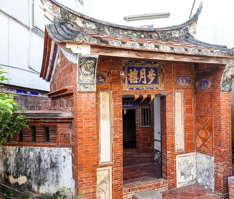 步月樓 照片拍攝者：客家委員會客家文化發展中心提供 / 拍攝日期：2022