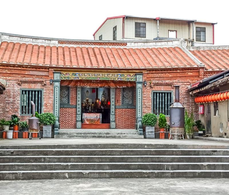 近看可看見林信記的堂號。照片拍攝者：三峽學教師社群 / 拍攝日期：2022/07/24