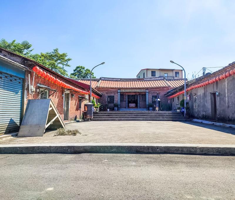 林家尚保有三合院的型式與規模。照片拍攝者：三峽學教師社群 / 拍攝日期：2022/07/24