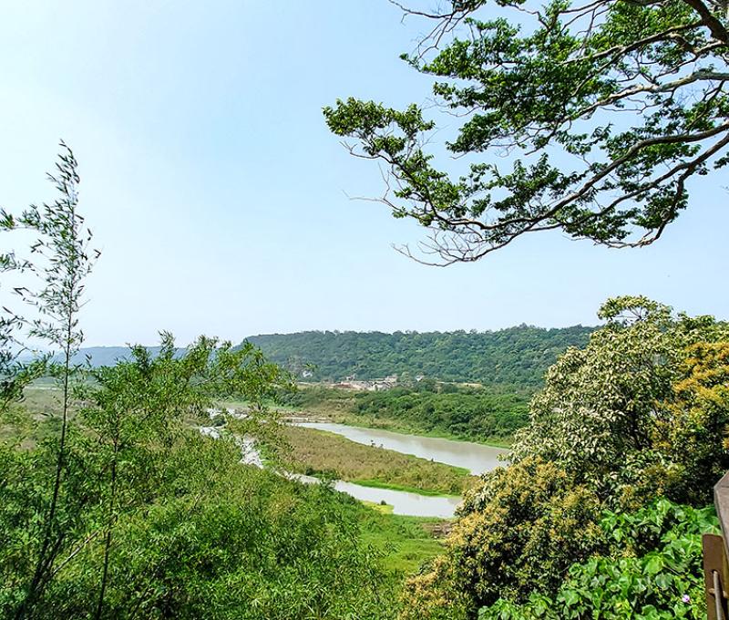從大溪公園眺望大漢溪、對岸照片拍攝者：洪光君 / 拍攝日期：2021/4/12