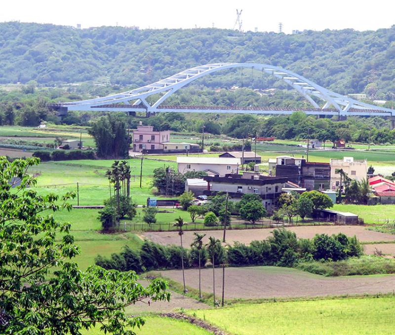 崁津橋。照片拍攝者：林炯任 / 拍攝日期：2021/4/24