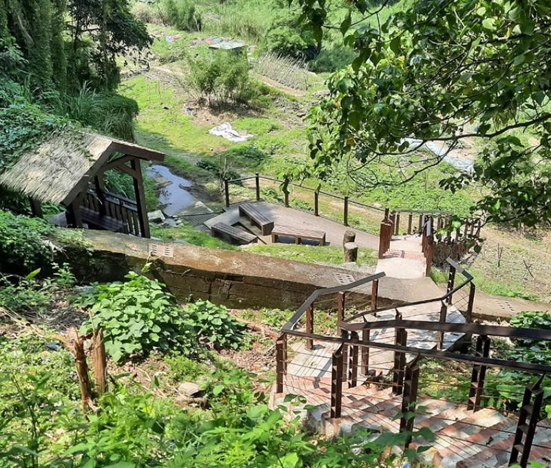 從大溪公園下切順時埔照片拍攝者：黃君琪 / 拍攝日期：2021/4/12