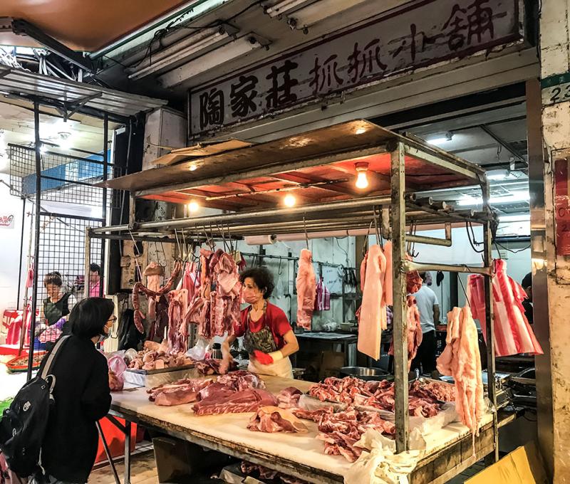 市場內的豬肉攤。照片拍攝者：方文樹 / 拍攝日期：2022/09/16