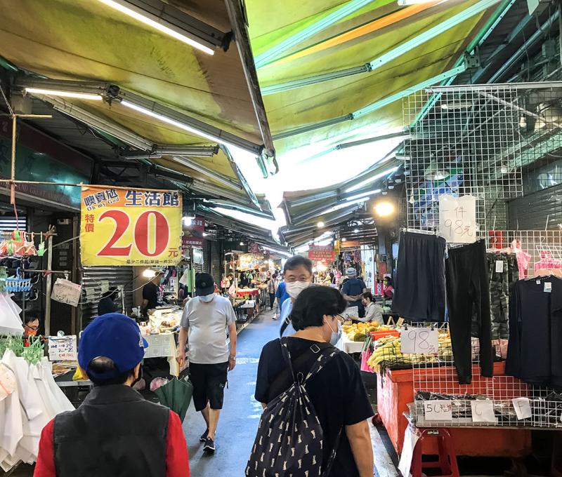 市場沒有屋頂的一段。照片拍攝者：方文樹 / 拍攝日期：2022/09/16