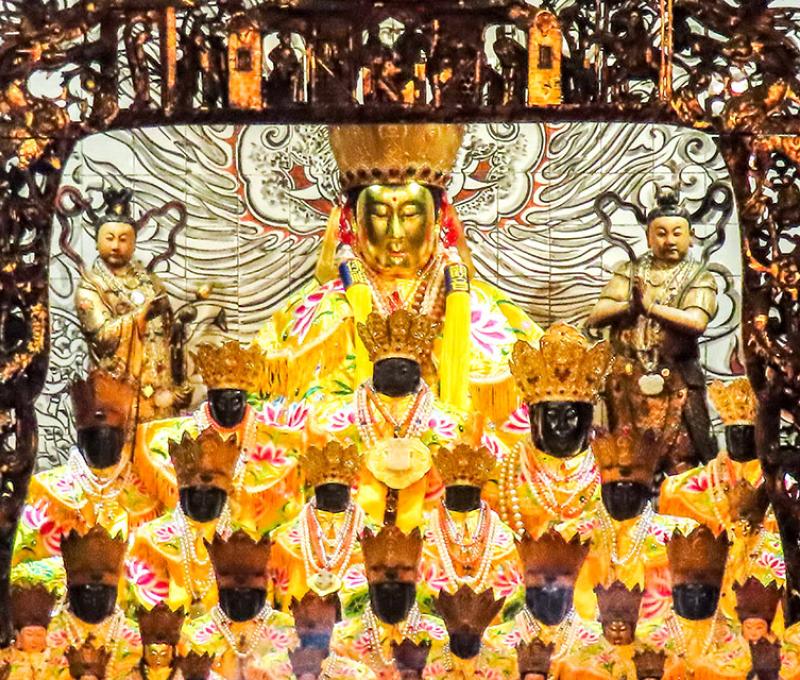 壽山巖觀音寺正殿觀世音佛祖。照片提供者：方文樹 / 拍攝日期：2023/04/26