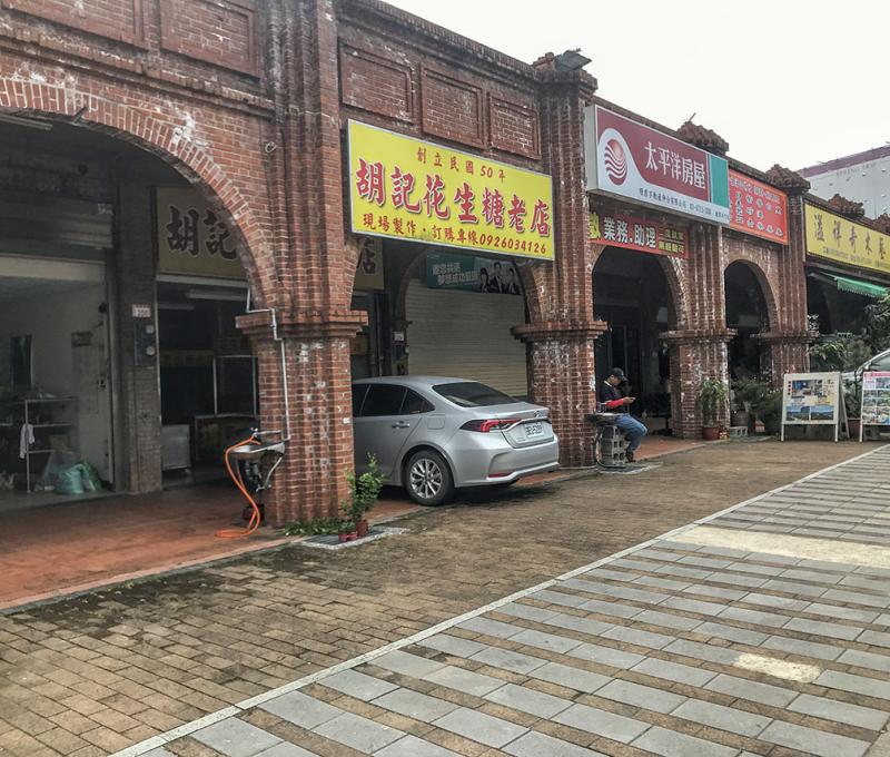 石門山市集店面店家。照片拍攝者：方文樹／拍攝日期：2022/04/13