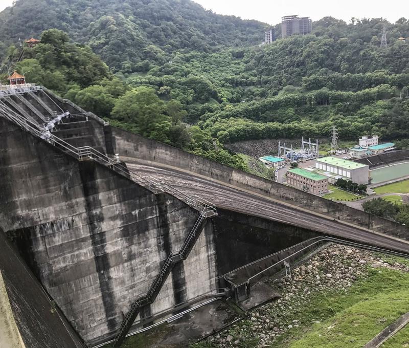 石門水庫大壩2。照片拍攝者：方文樹 / 拍攝日期：2022/04/13