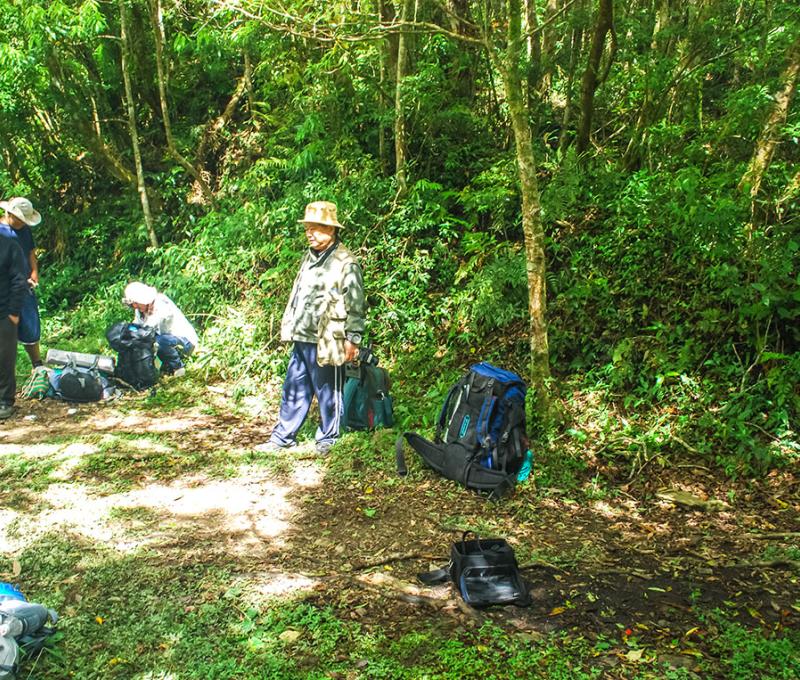 浸水營駐在所的地基平臺，可見當時的遺跡和遺物 照片提供者：原住民族委員會原住民族文化發展中心／拍攝日期：109.11.27