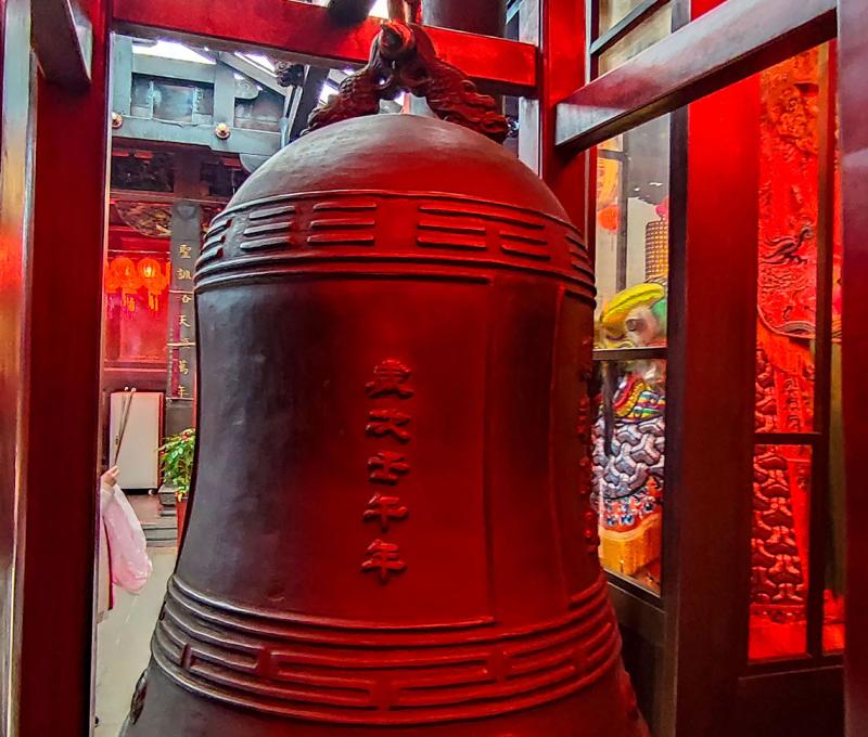 武聖廟中的古鐘。照片拍攝者：海山文史團隊
