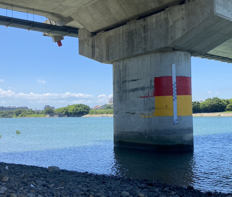 03 3.2公尺準備撤離、4.3公尺強制撤離/提供者: 島港豐巢
 03 3.2 meters to prepare for evacuation, 4.3 meters to be evacuated../Provided by Dao Gang Feng Chao