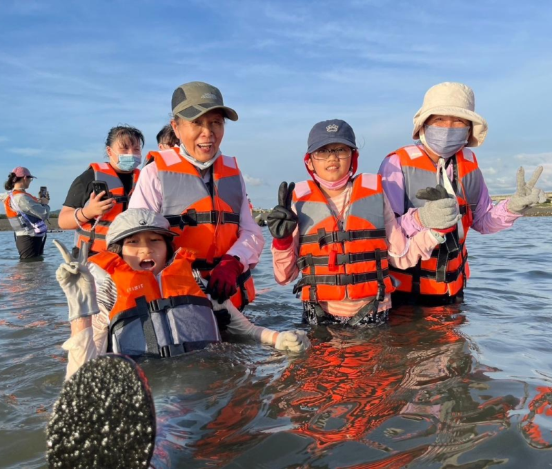 07 Come Closer/提供者: 島港豐巢
 07 Come Closer/Provided by Dao Gang Feng Chao