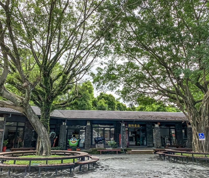 八角樓&工藝街 Octagonal Exhibition Hall 照片拍攝者：原住民族委員會原住民族文化發展中心 / 拍攝日期：2022