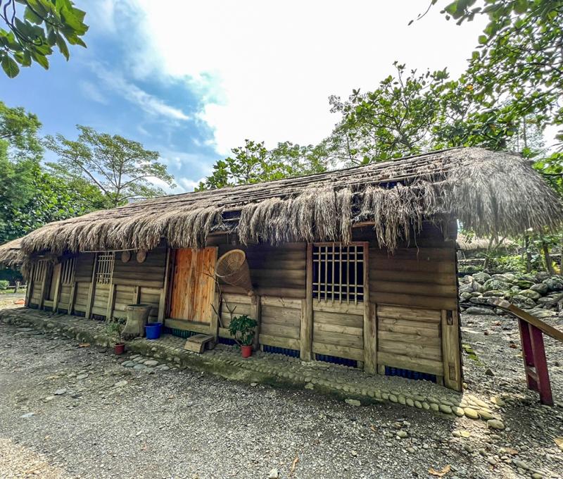 撒奇萊雅族傳統家屋 Traditional Sakizaya Dwelling 照片拍攝者：原住民族委員會原住民族文化發展中心 / 拍攝日期：2022