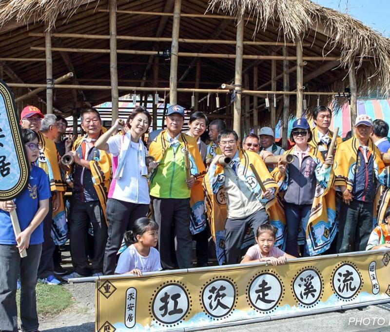 「扛茨走溪流」活動 照片提供者：石振洋 / 拍攝日期：2019/09/22