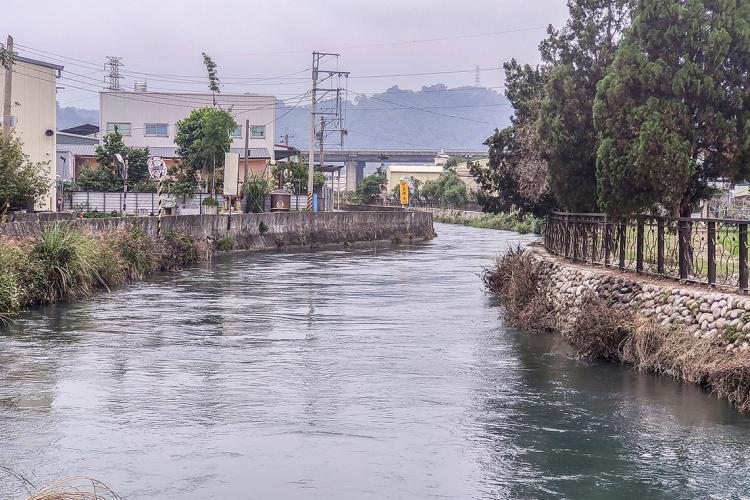 06葫蘆墩圳本圳〈綠楊垂柳、沿岸景色〉