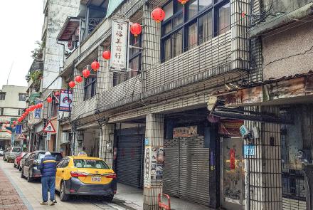 04翁裕美商行(新莊路128號)