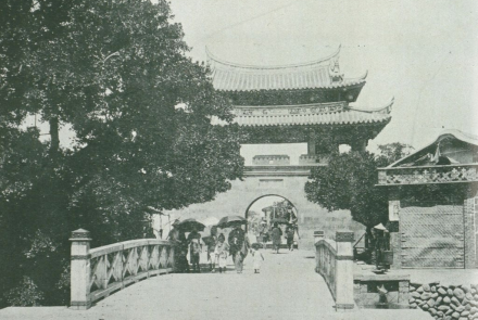 16竹塹城迎曦門（東門）
Hsinchu East Gate (Yingxi Gate)